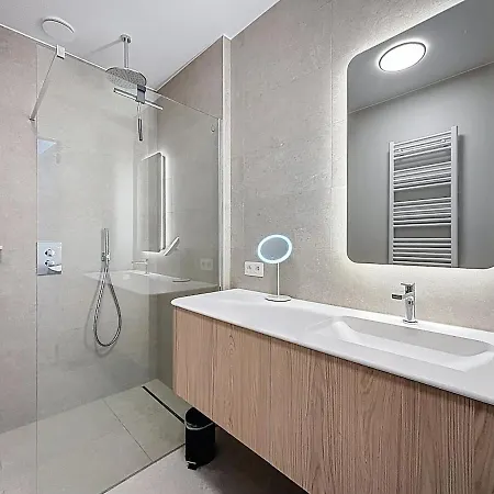 דירה Flat Virginia - With Amazing Seaview קוקסיידה